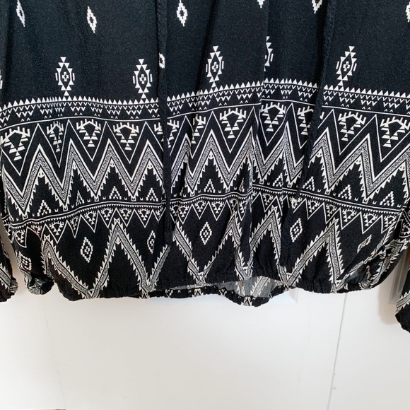 Forever 21 Blouse - Picture 5 of 5